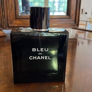 Mens Bleu de Chanel Cologne. Hardly used.